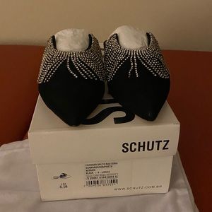 NEW Schultz flats (never worn)